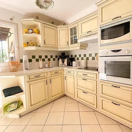Villa 10 People With Private Pool 250m From The Sea *